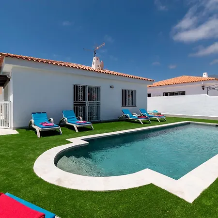 Estrella Lovely 3 Bedroom Private Heated Pool * كالاو سالفاجي